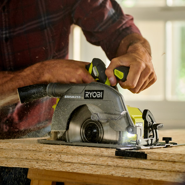 Brushless Circular Saw R18CS7-0 | ONE+ 18V