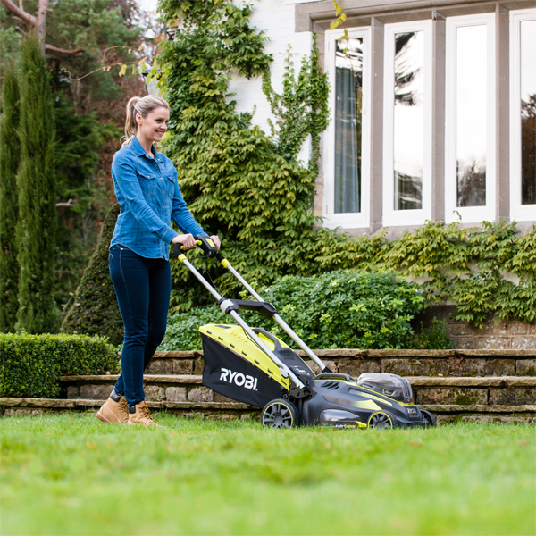 Ryobi RLM18X41H240 36V ONE+ Cordless Fusion 40cm Lawn Mower Starter Kit