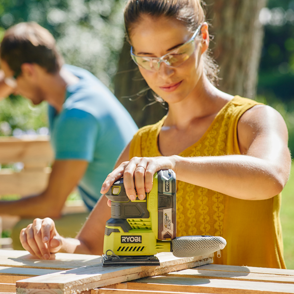 Ryobi R18SS40 18V ONE+ Cordless Quarter Sheet Sander Body Only